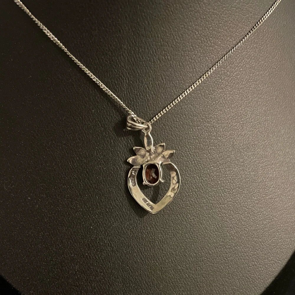 Sterling Silver Necklace 925 with Stunning Topaz Gemstone